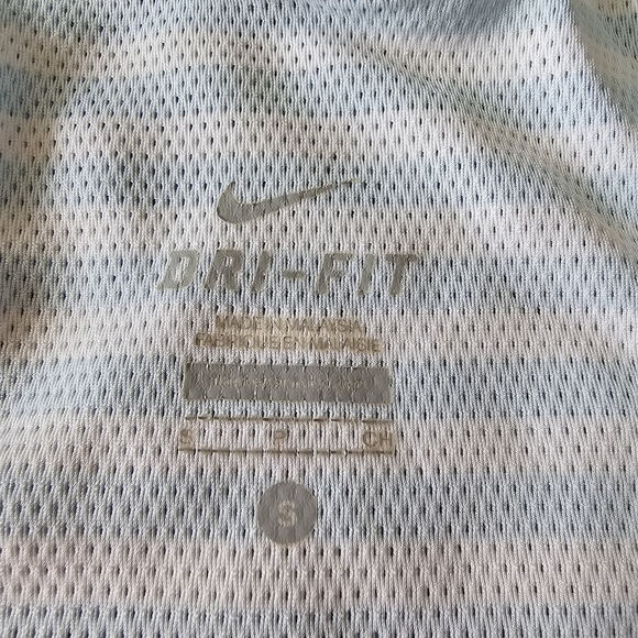 NIKE Vintage Hot Pink Blue Striped Dri-Fit Training Active Tank Top - Small - Picture 7 of 16